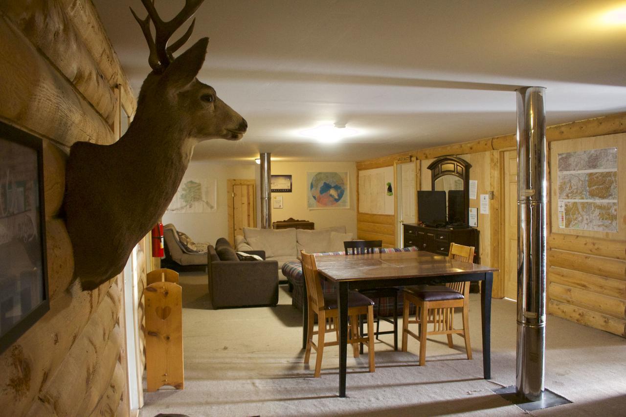 Alpine Creek Lodge Cantwell Екстериор снимка