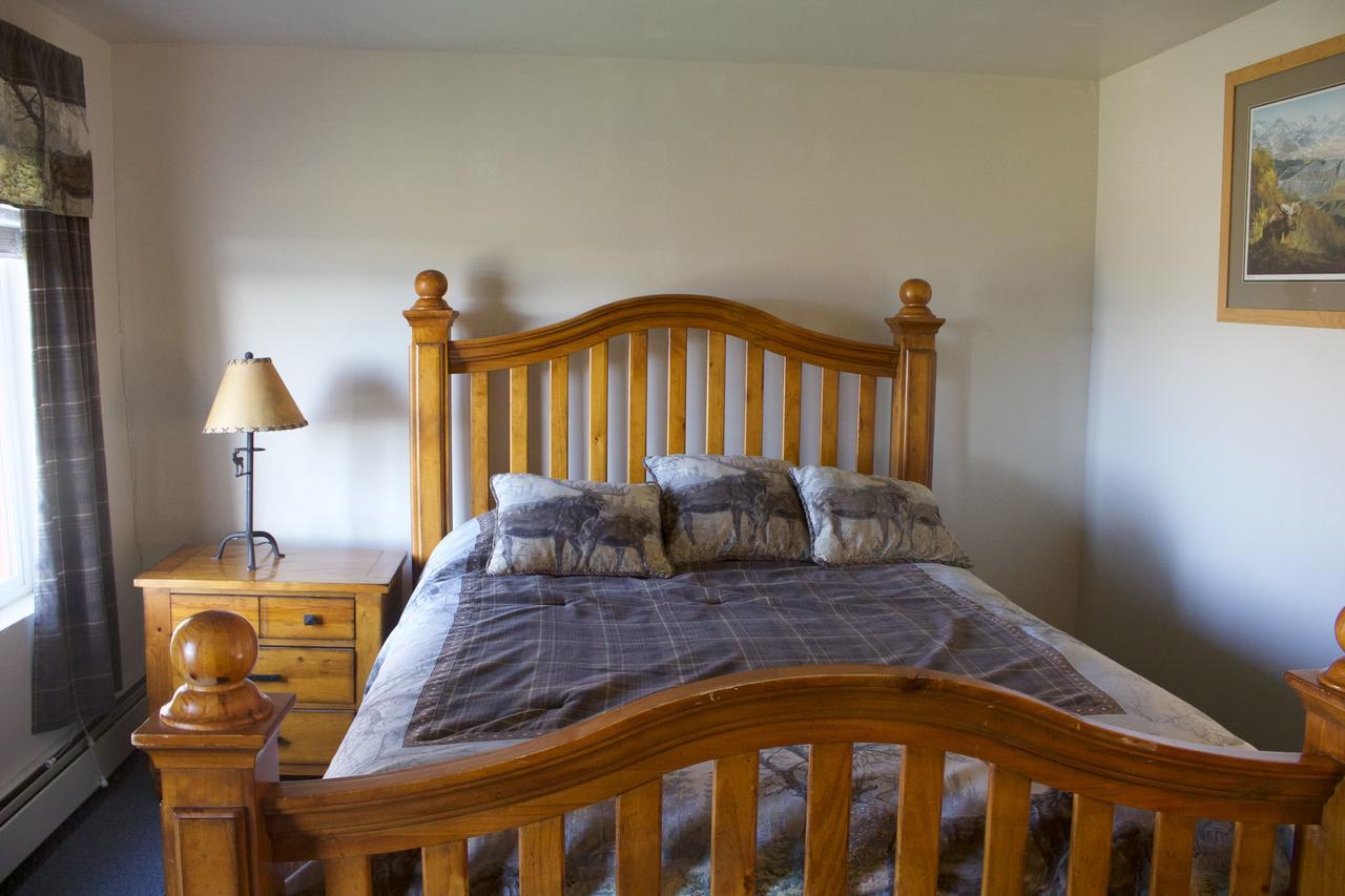 Alpine Creek Lodge Cantwell Екстериор снимка
