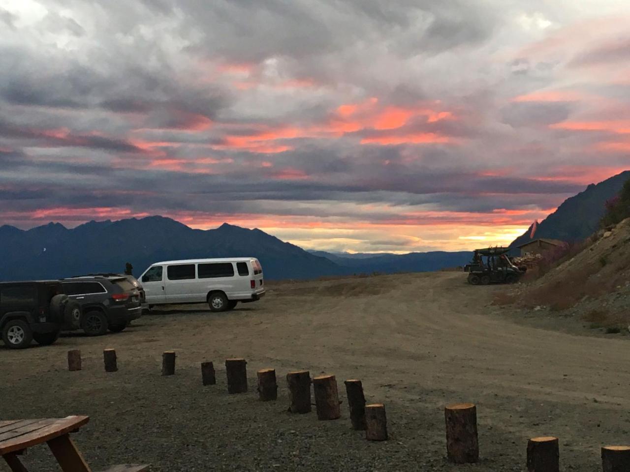 Alpine Creek Lodge Cantwell Екстериор снимка